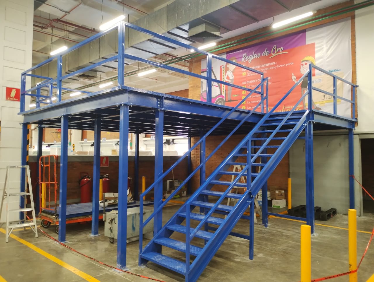 Mezzanine XANDER